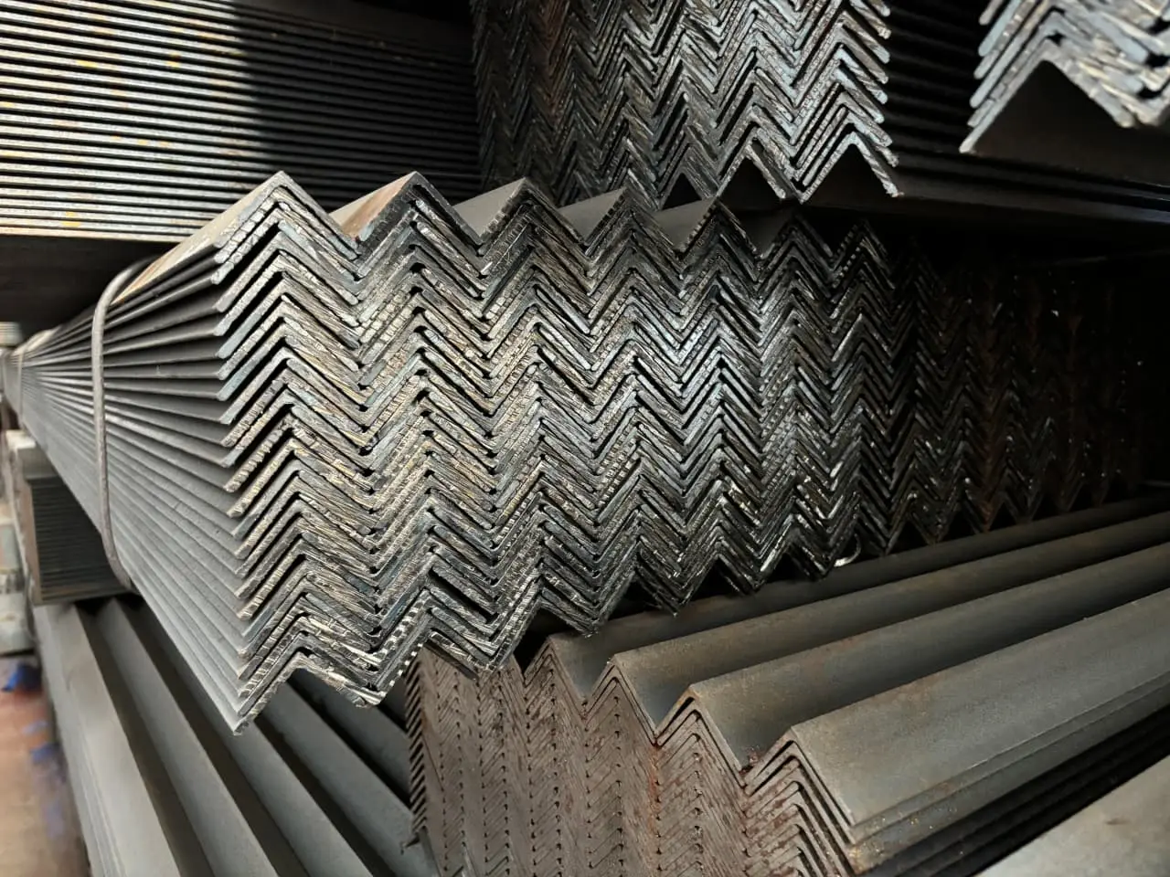angle bar detail (23)
