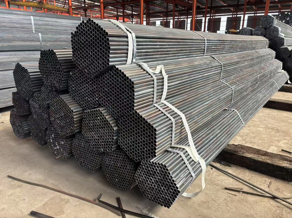BLACK ROUND PIPE (30).jpg