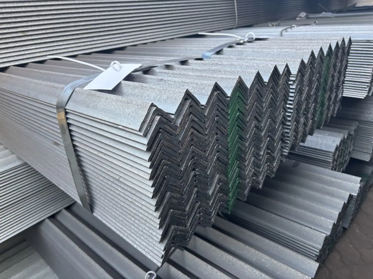 angle bar detail (9)