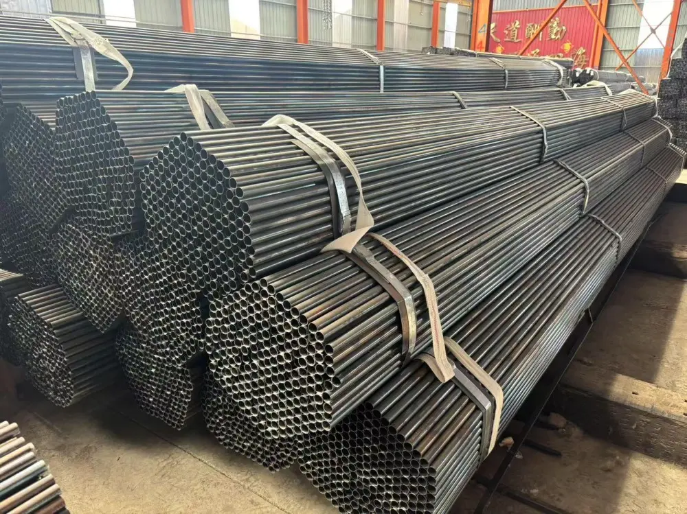 BLACK ROUND PIPE (29).jpg