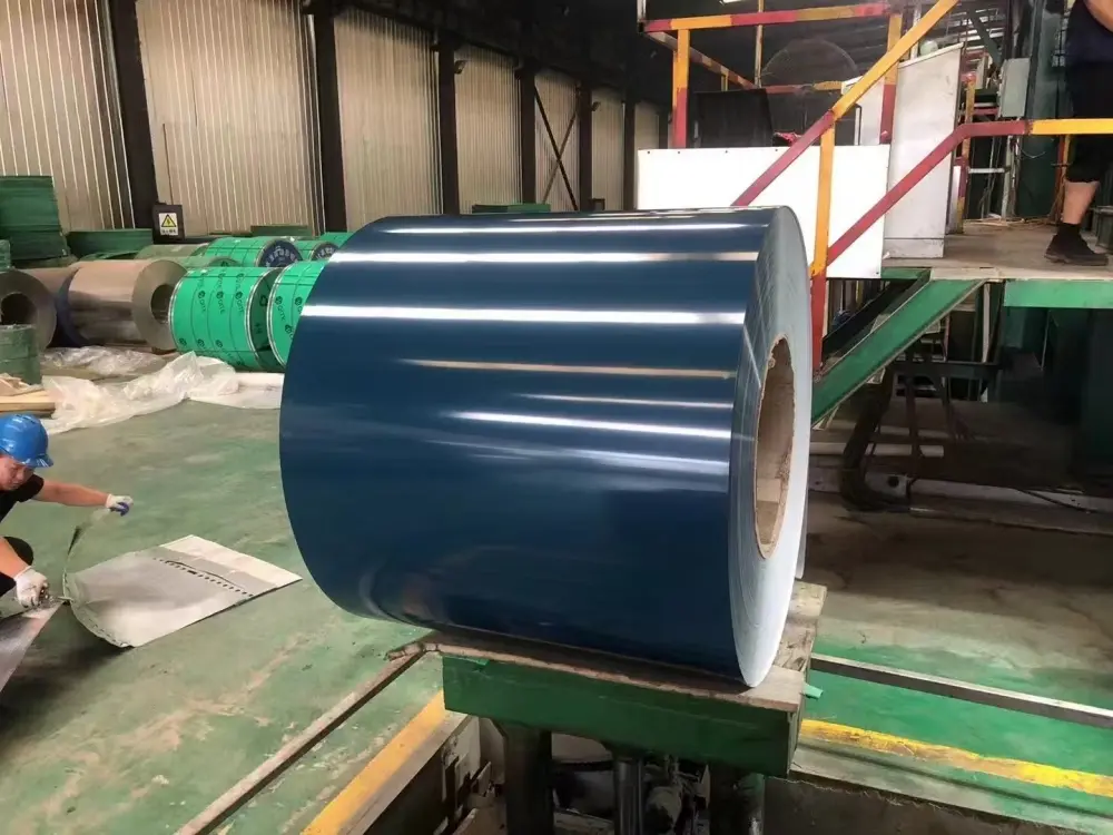 High quality color coated steel coils are used as the insulation layer of sandwich panels
