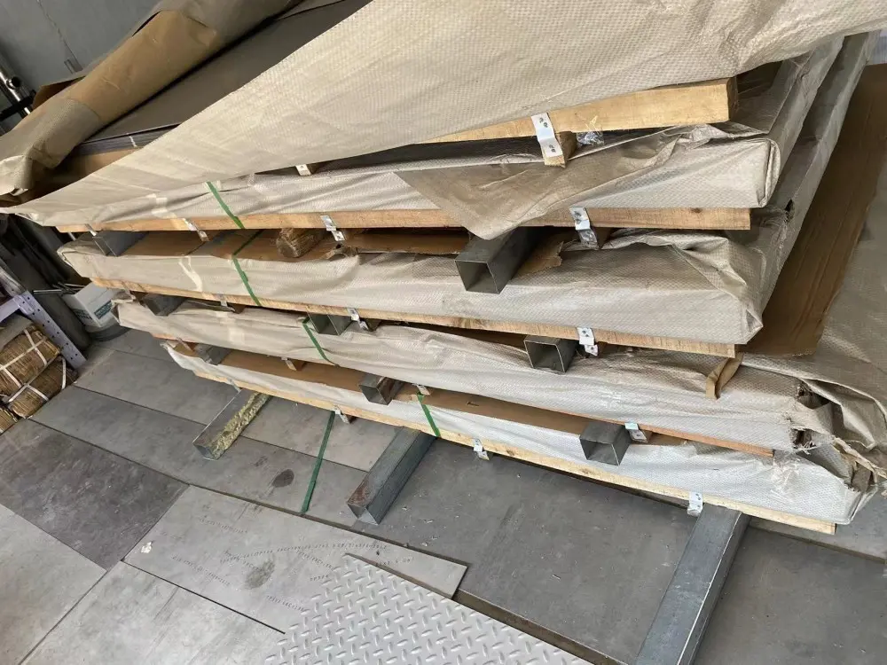 STAINLESS SHEET-1